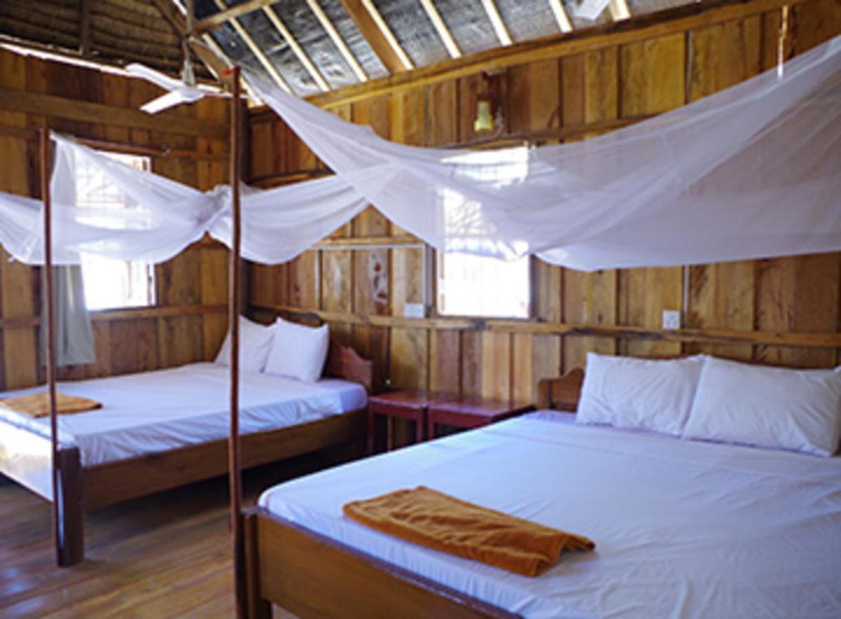 Mangrove Beach Bungalows Koh Rong Sanloem Exterior foto