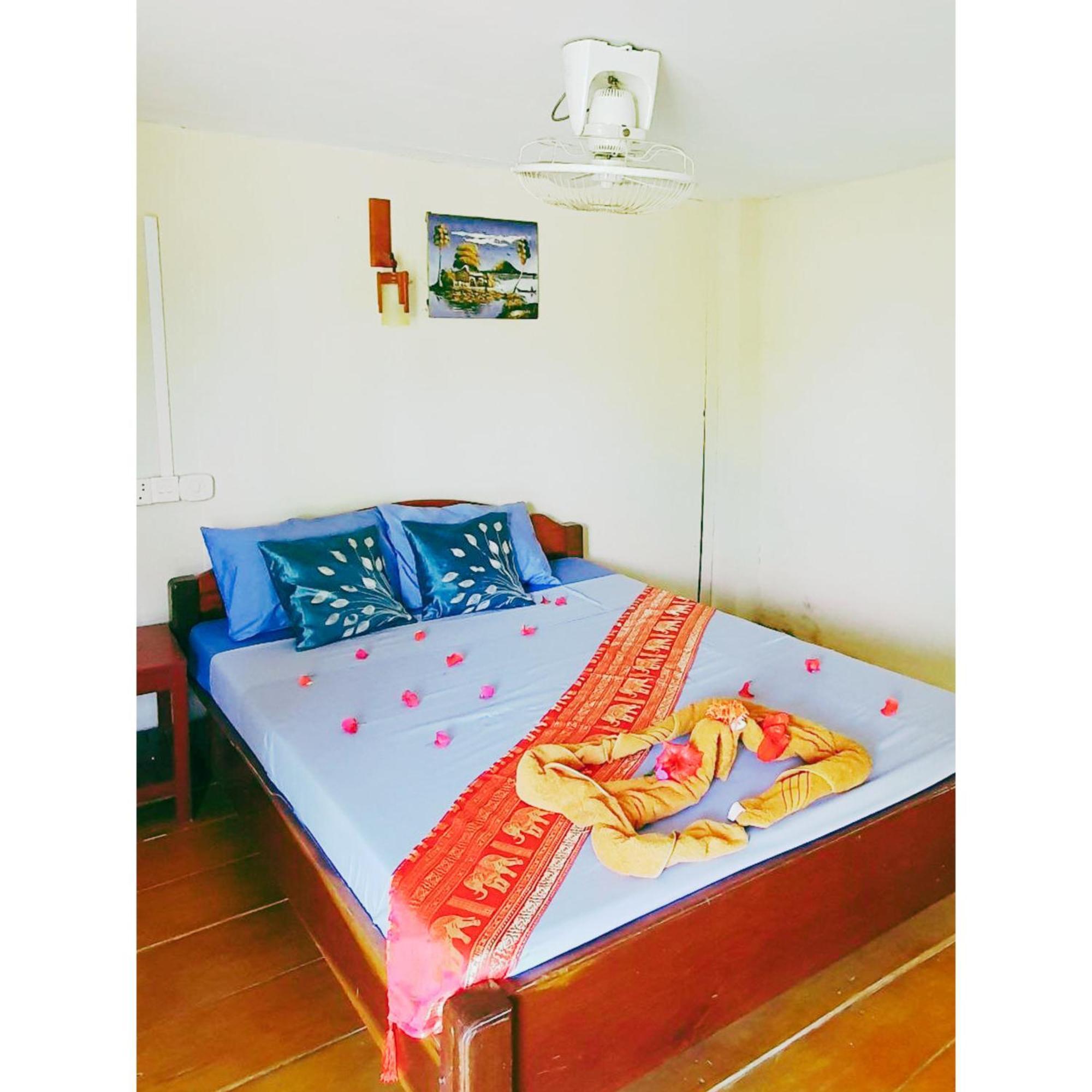 Mangrove Beach Bungalows Koh Rong Sanloem Exterior foto